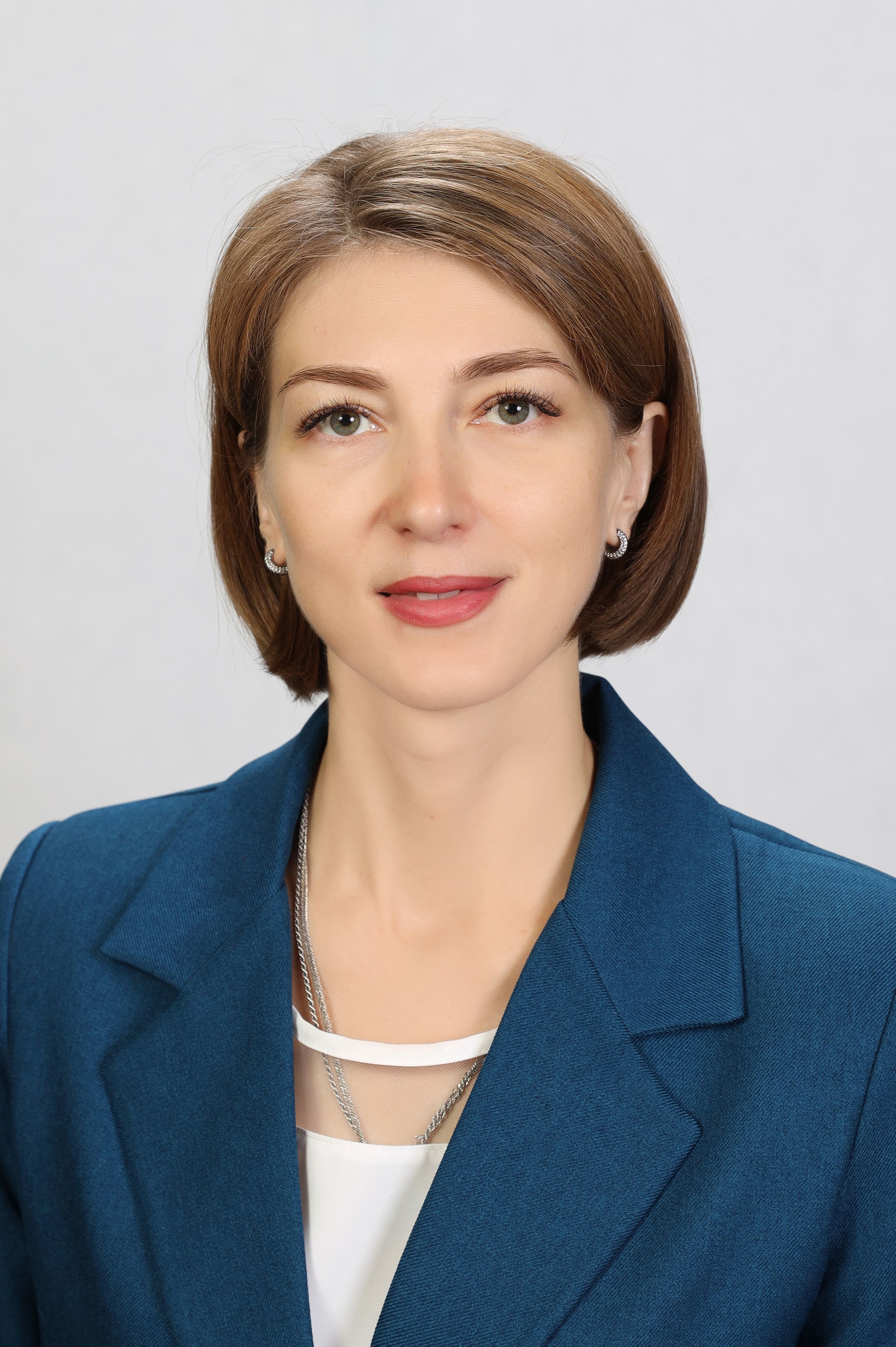 Лютова Татьяна Эдуардовна.
